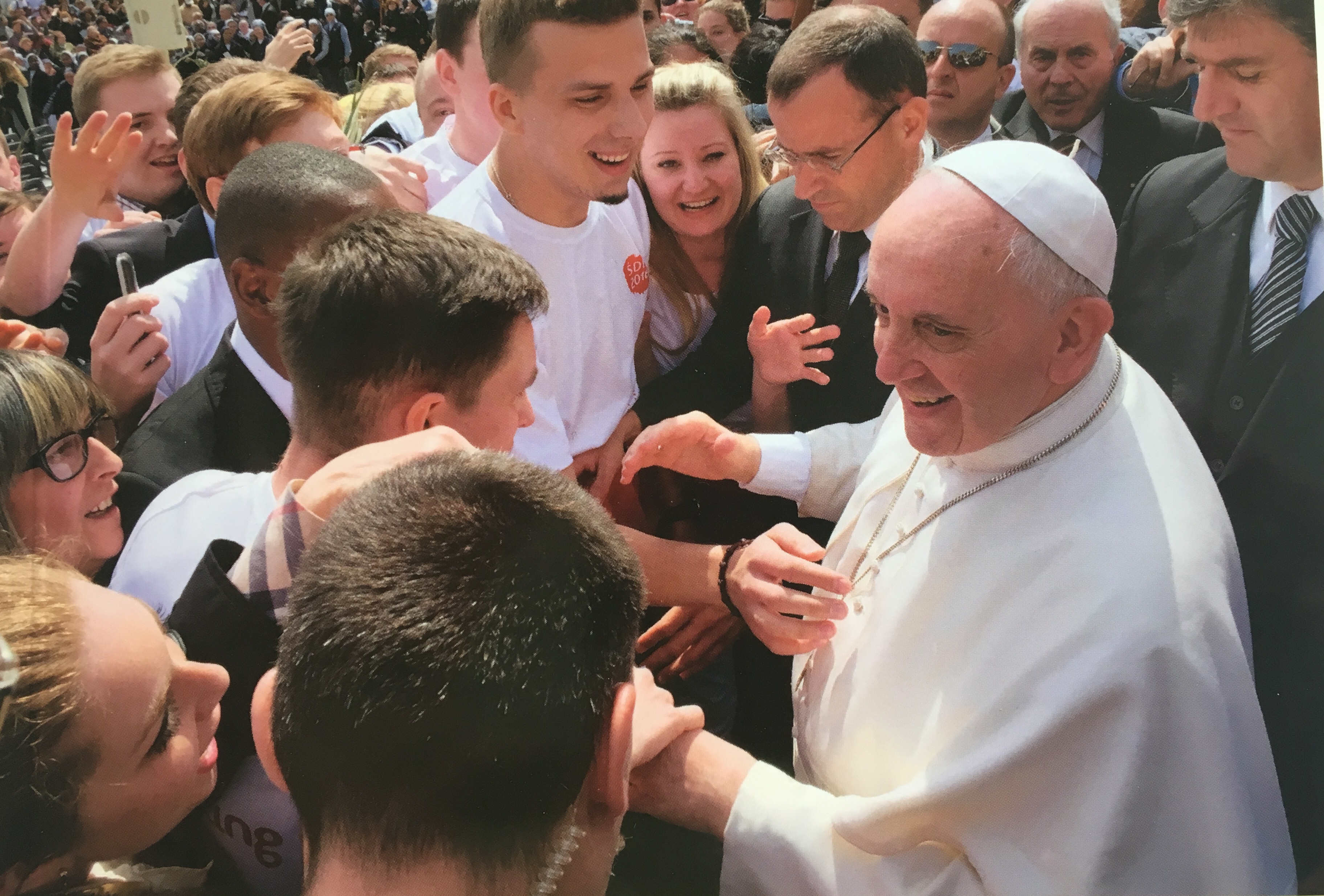 pope francis with youth